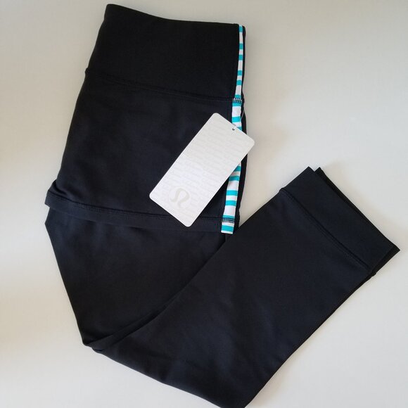NWT Lululemon A Go Go Crop Leggings (8) - Picture 2 of 6